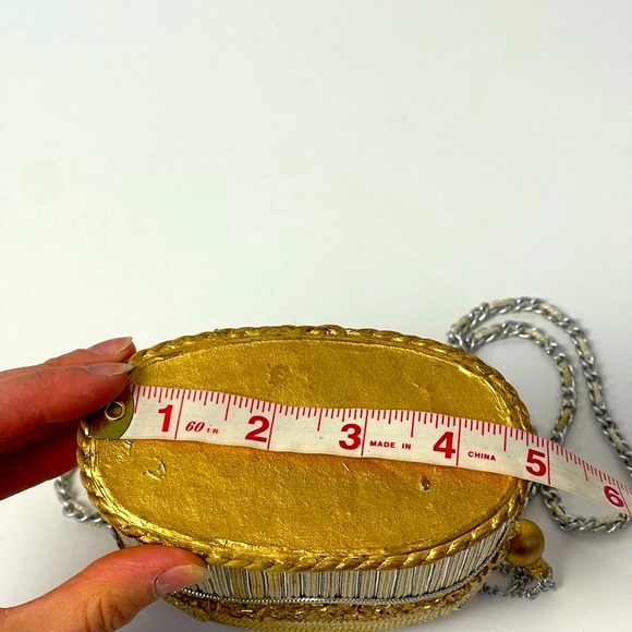 NWOT Rare Mary Frances, Silver and Gold Paper Mache Box Handbag - Picture 4 of 12